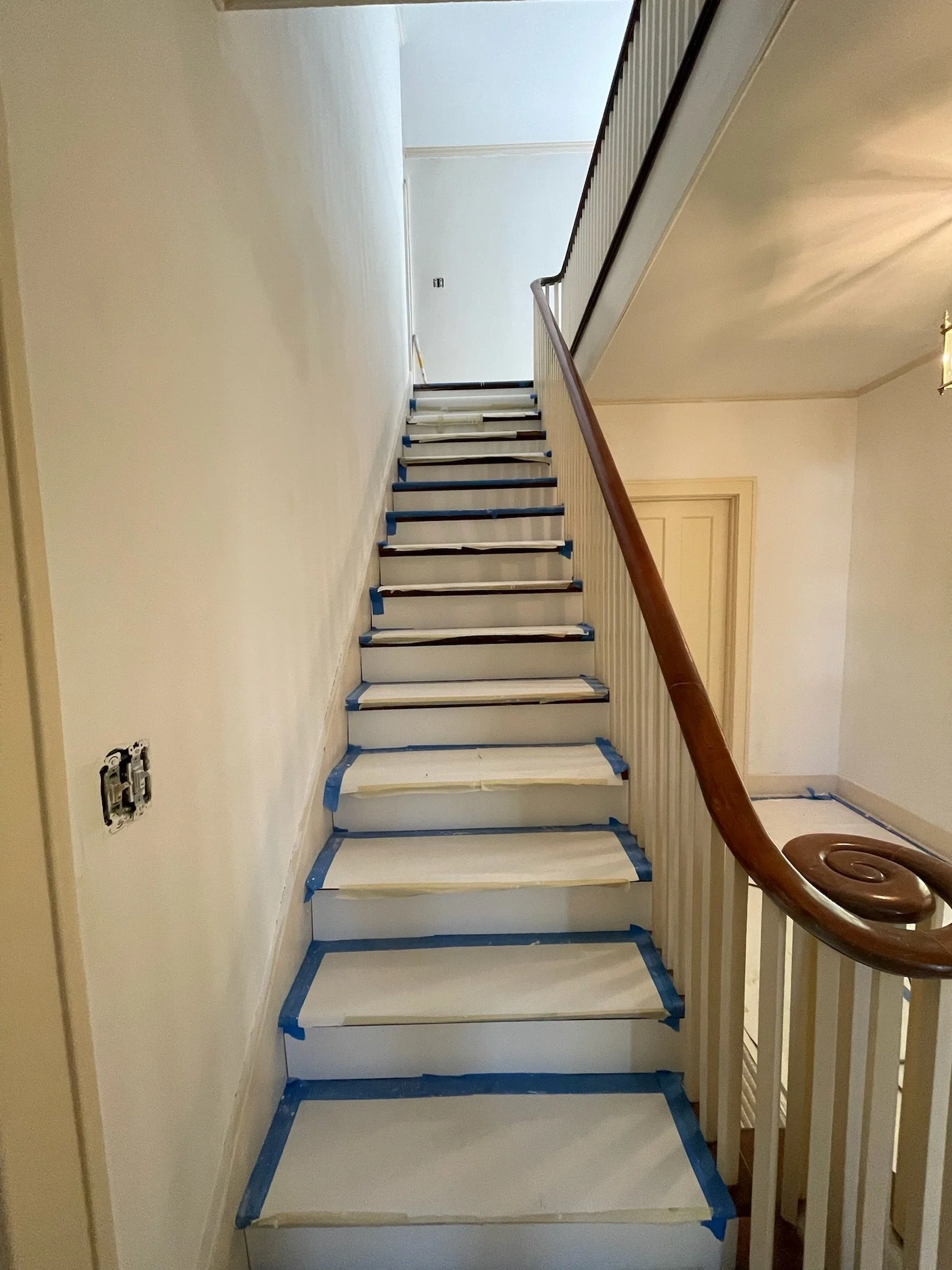 Colonial house painting project, view 27